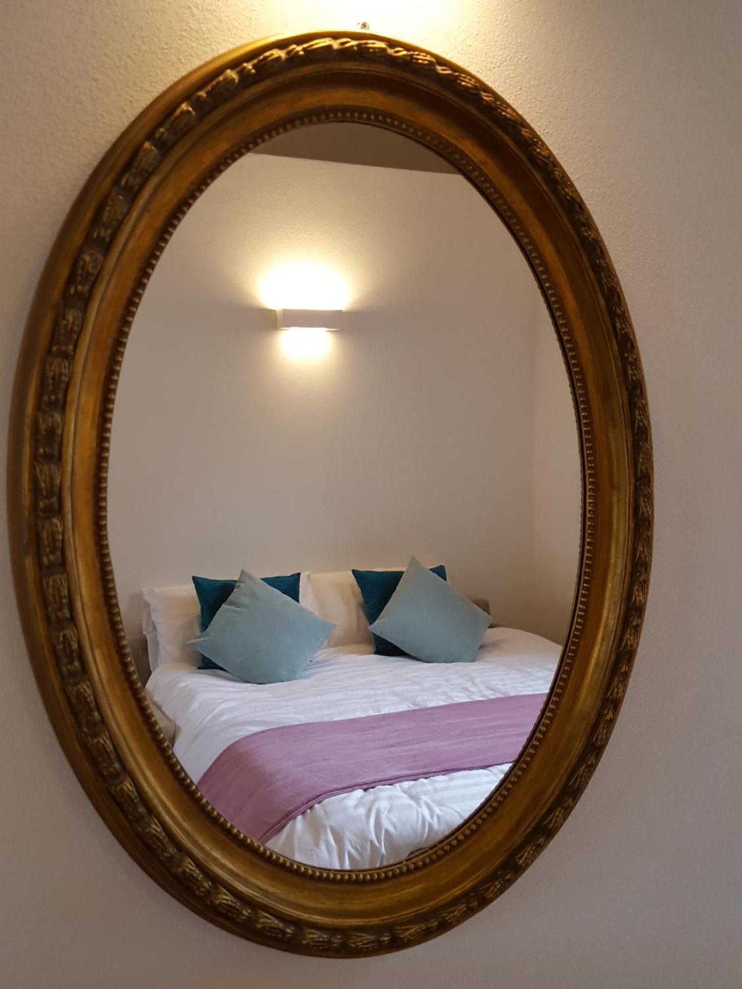 Villa Maghetti - Modernized Flat In Historic Palazzo In The Center Of ルイーノ エクステリア 写真