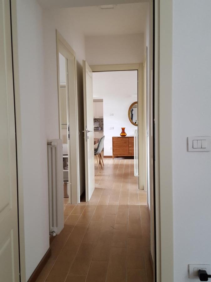 Villa Maghetti - Modernized Flat In Historic Palazzo In The Center Of ルイーノ エクステリア 写真