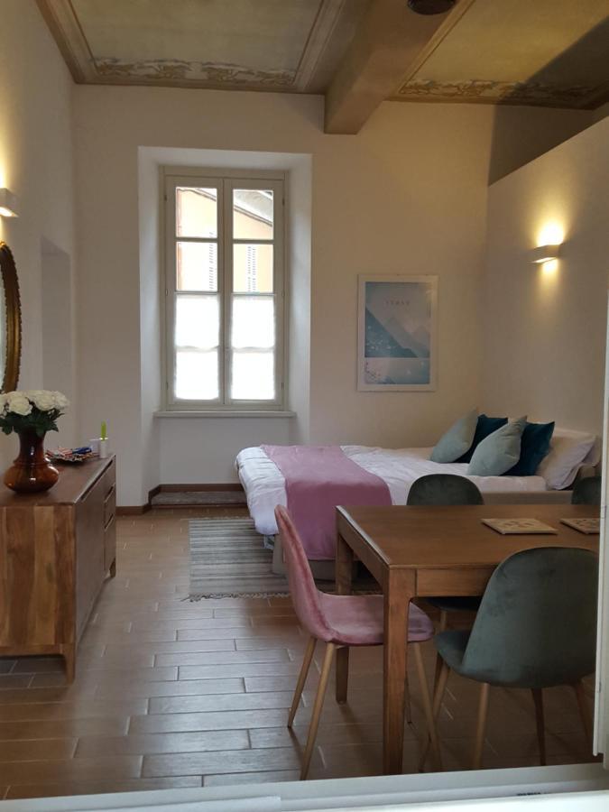 Villa Maghetti - Modernized Flat In Historic Palazzo In The Center Of ルイーノ エクステリア 写真